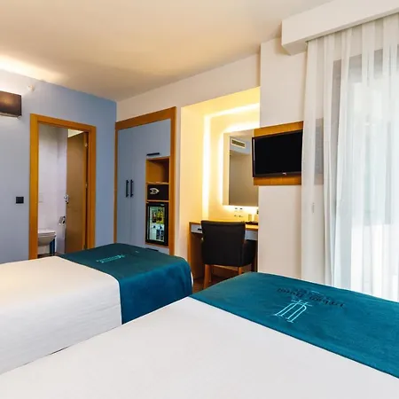 Urban Hotel Bomonti Istanbul Exterior photo
